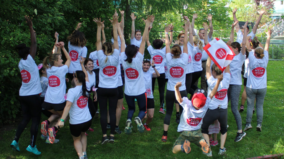 Eine Gruppe von Frauen hat beim Ladies Run mitgemacht.